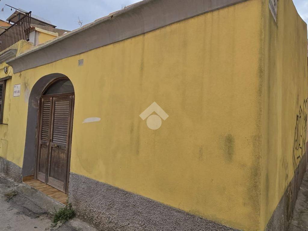 casa indipendente in vendita a Sassari in zona Centro Storico