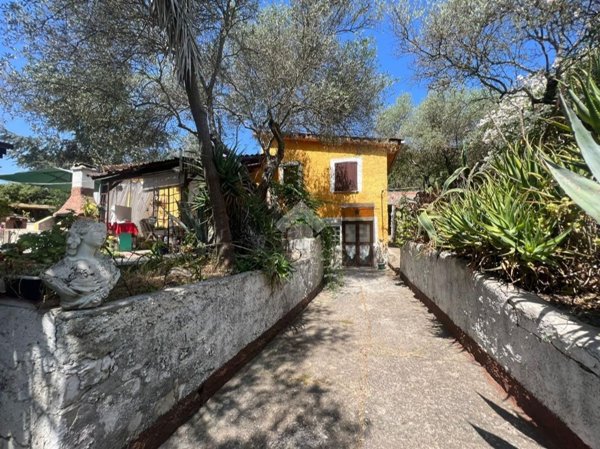 casa indipendente in vendita a Sassari in zona Caniga