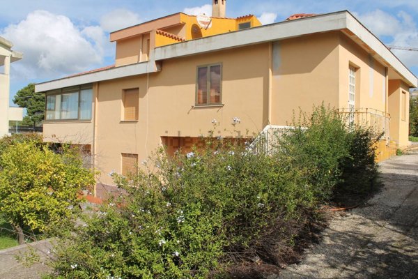 casa indipendente in vendita a Sassari