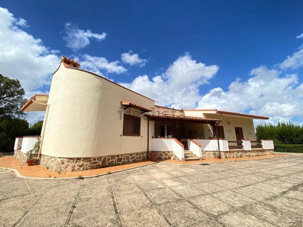 casa indipendente in vendita a Sassari