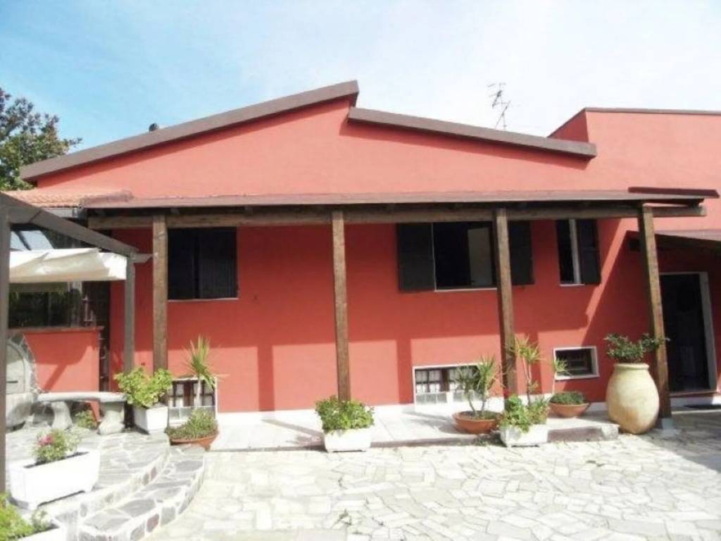 casa indipendente in vendita a Sassari in zona Bancali