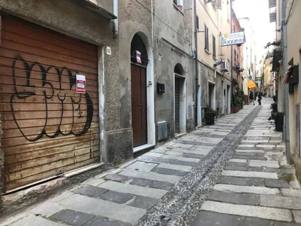 appartamento in vendita a Sassari in zona Centro Storico