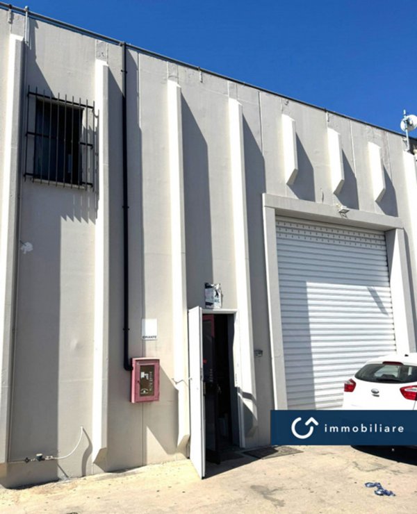 capannone in vendita a Sassari in zona Predda Niedda