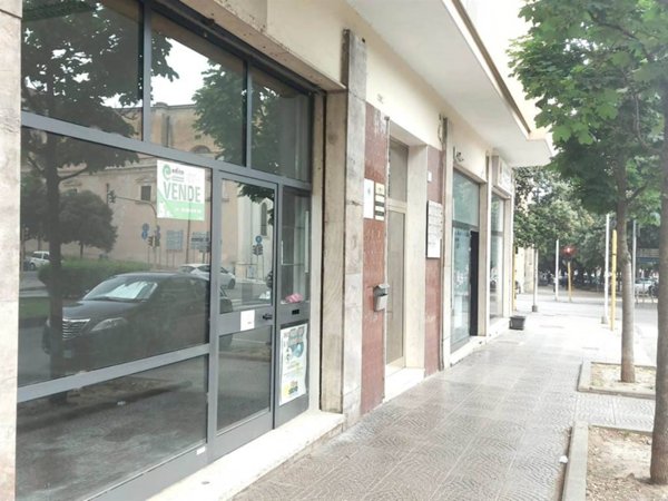 negozio in vendita a Sassari in zona Monserrato / Rizzeddu