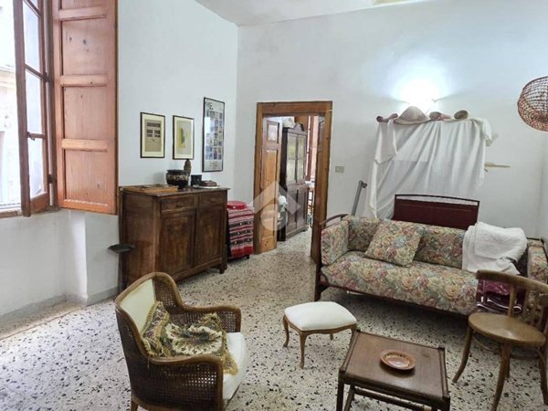 appartamento in vendita a Sassari in zona Centro Storico