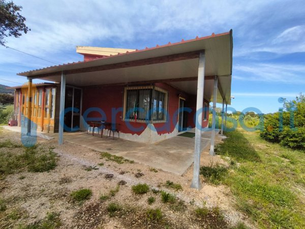 casa indipendente in vendita a Sassari in zona Campanedda