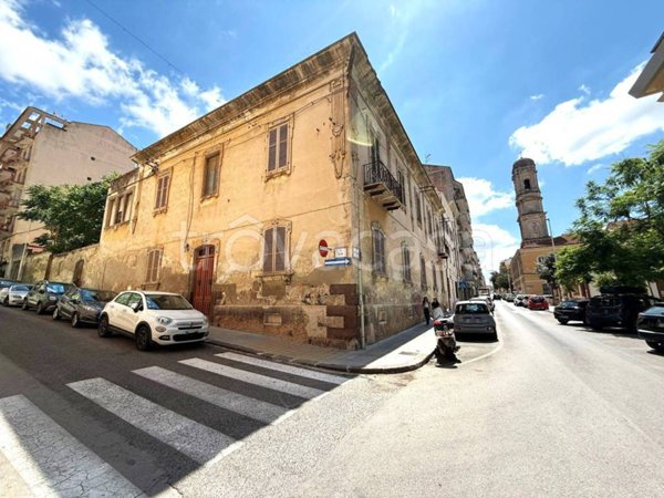 appartamento in vendita a Sassari in zona Centro Storico