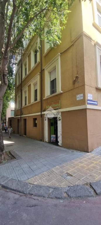 negozio in vendita a Sassari in zona Centro Storico