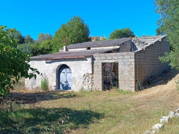 terreno agricolo in vendita a Sassari in zona Latte Dolce