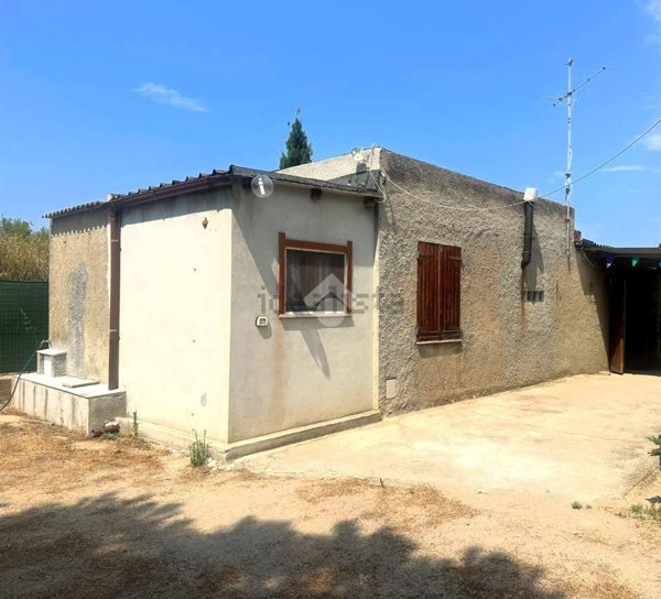 casa indipendente in vendita a Sassari in zona Latte Dolce