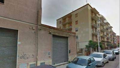 locale commerciale in vendita a Sassari in zona Monserrato / Rizzeddu