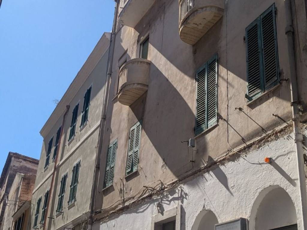 appartamento in vendita a Sassari in zona Centro Storico