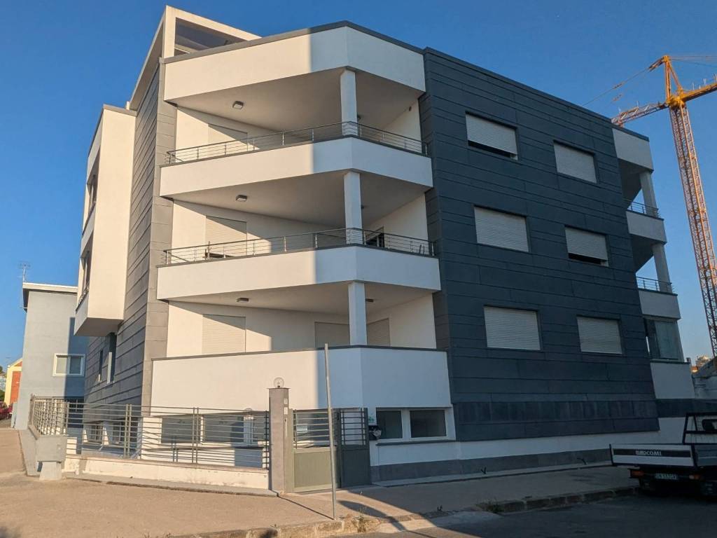 ufficio in vendita a Sassari in zona Luna e Sole / Prunizzedda