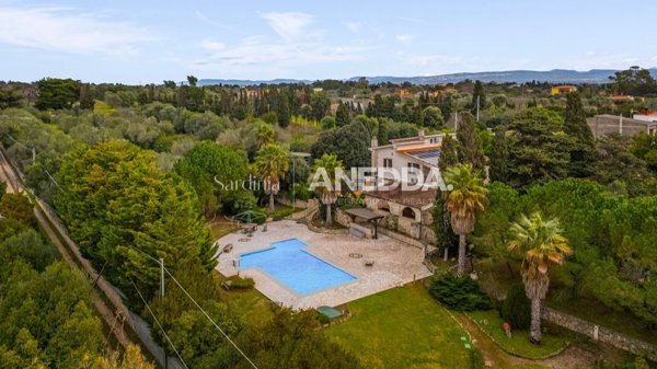 casa indipendente in vendita a Sassari in zona Centro Storico