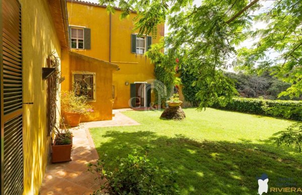 casa indipendente in vendita a Sassari in zona Monserrato / Rizzeddu