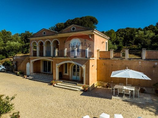 casa indipendente in vendita a Sassari in zona Filigheddu
