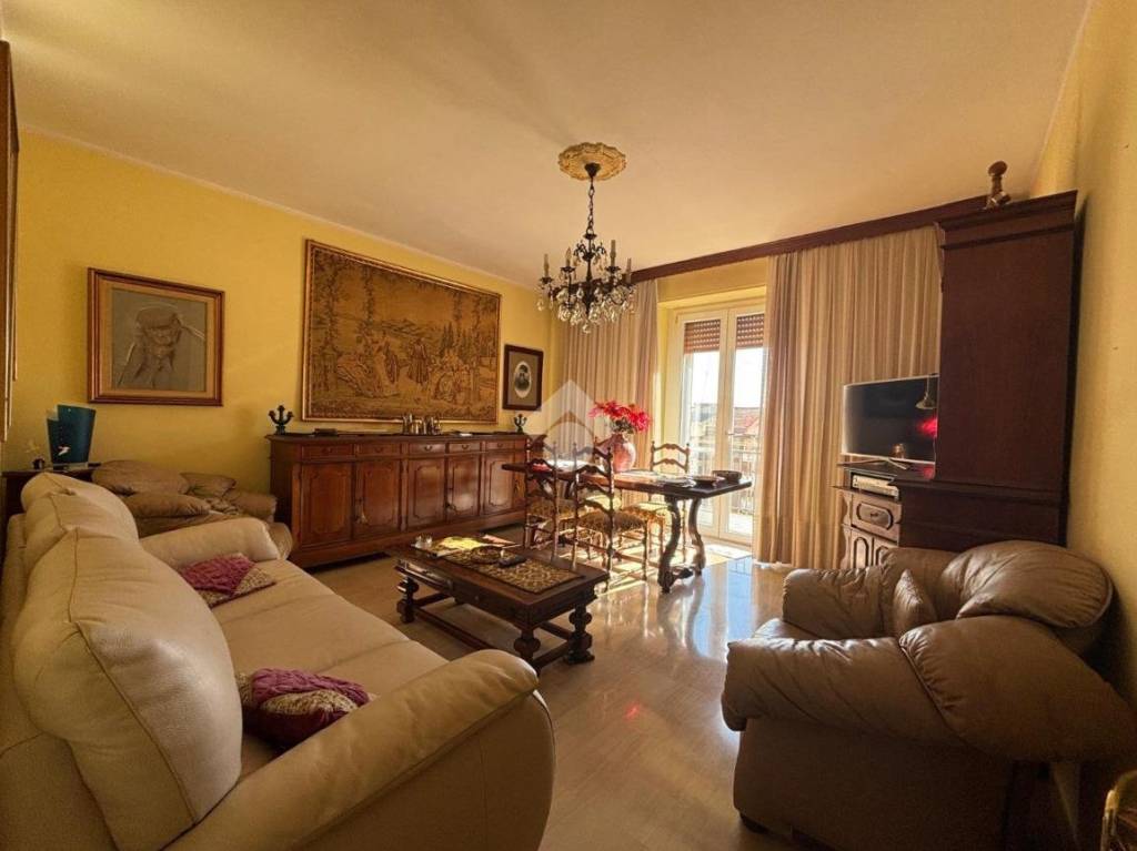 appartamento in vendita a Sassari in zona Centro Storico