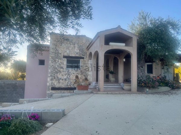 casa indipendente in vendita a Sassari