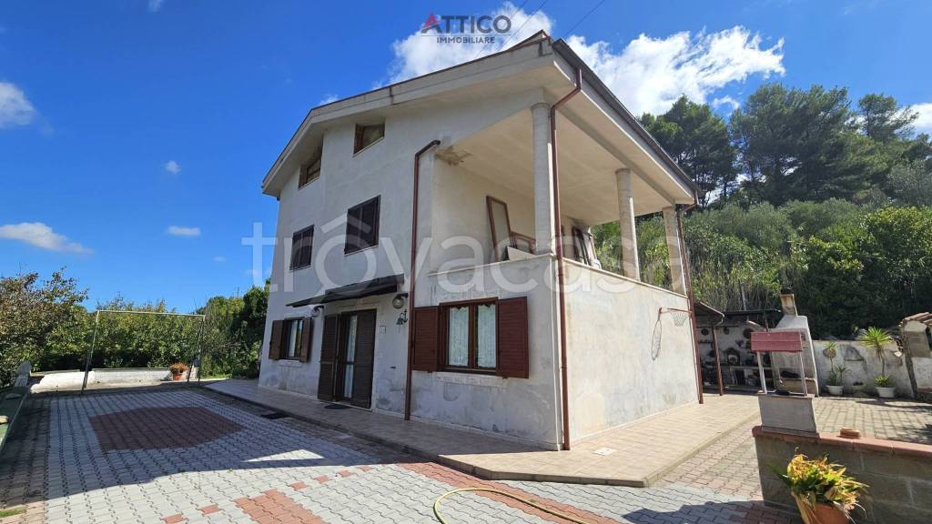 casa indipendente in vendita a Sassari in zona Latte Dolce