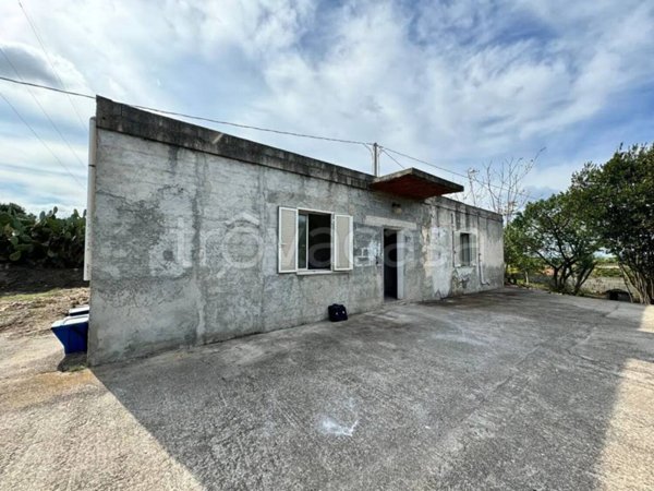 casa indipendente in vendita a Sassari in zona Ottava