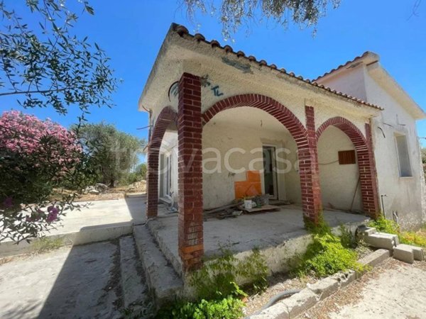 casa indipendente in vendita a Sassari in zona Latte Dolce