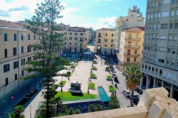appartamento in vendita a Sassari in zona Centro Storico