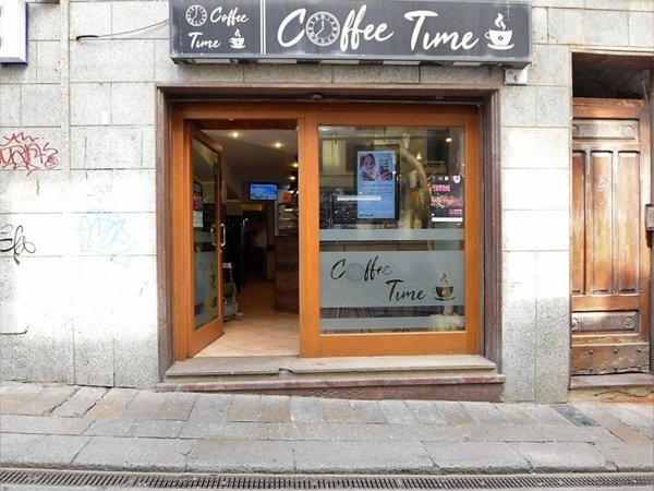 negozio in vendita a Sassari in zona Centro Storico