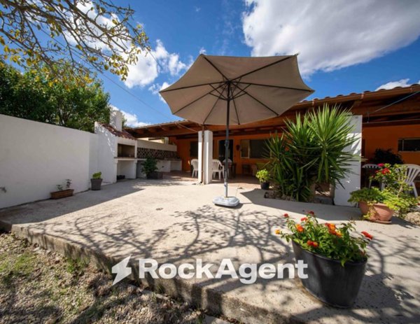 casa indipendente in vendita a Sassari in zona Tottubella/Rumanedda