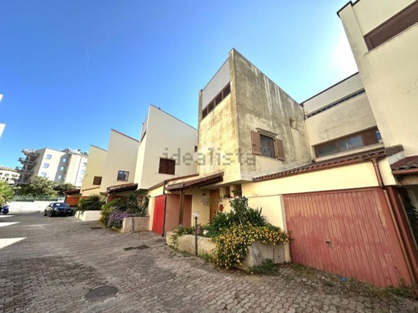 casa indipendente in vendita a Sassari in zona Cappuccini