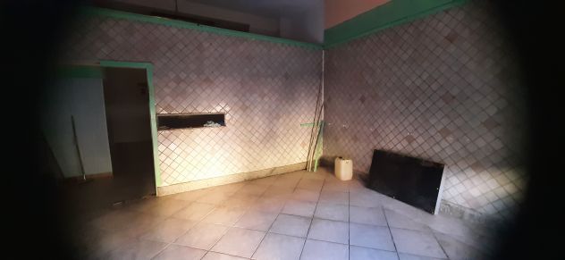 locale commerciale in vendita a Sassari