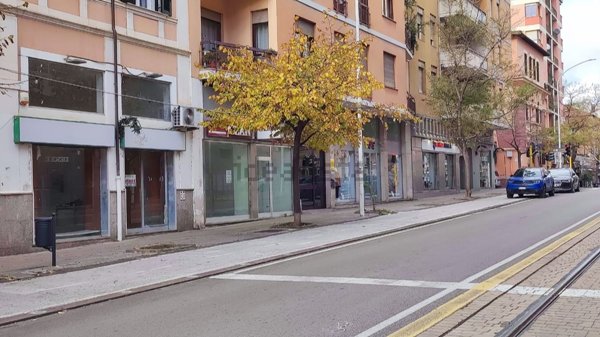 locale commerciale in vendita a Sassari in zona Centro Storico
