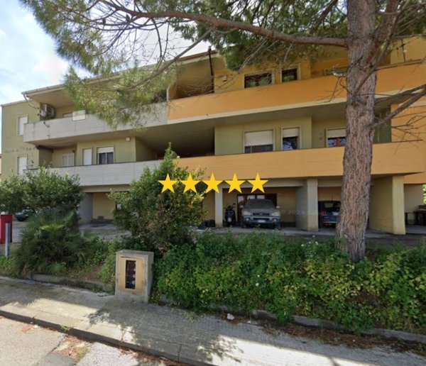 appartamento in vendita a Sassari in zona Caniga