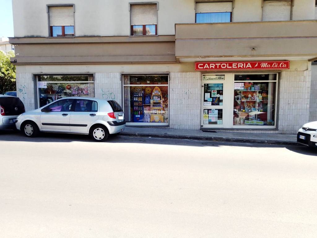 negozio in vendita a Sassari in zona Cappuccini