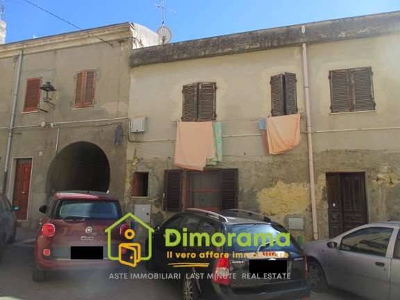 appartamento in vendita a Sassari in zona Centro Storico