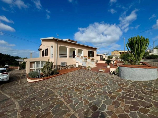 casa indipendente in vendita a Sassari in zona Ottava