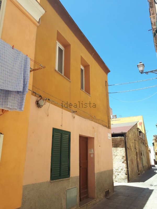 appartamento in vendita a Sassari in zona Centro Storico