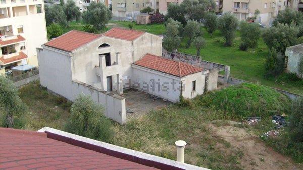 pentavano in vendita a Sassari