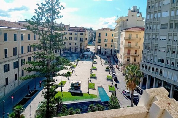 appartamento in vendita a Sassari in zona Centro Storico