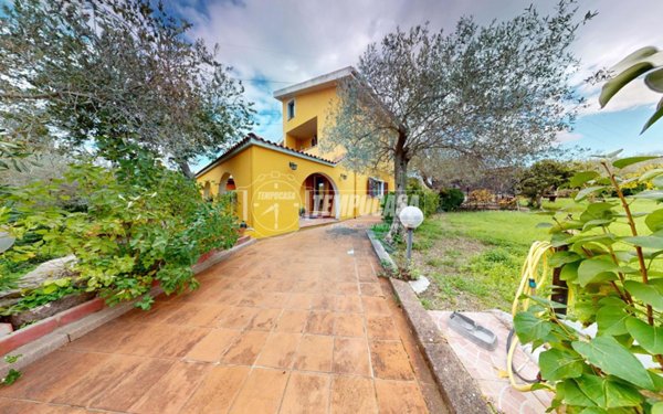 casa indipendente in vendita a Sassari in zona La Landrigga