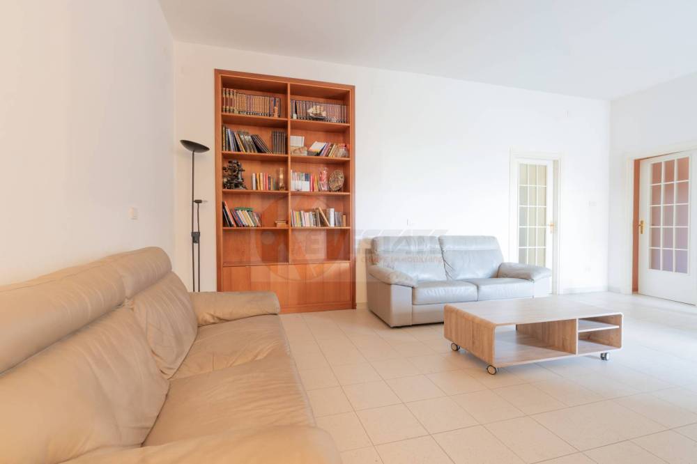 appartamento in vendita a Sassari in zona Centro Storico