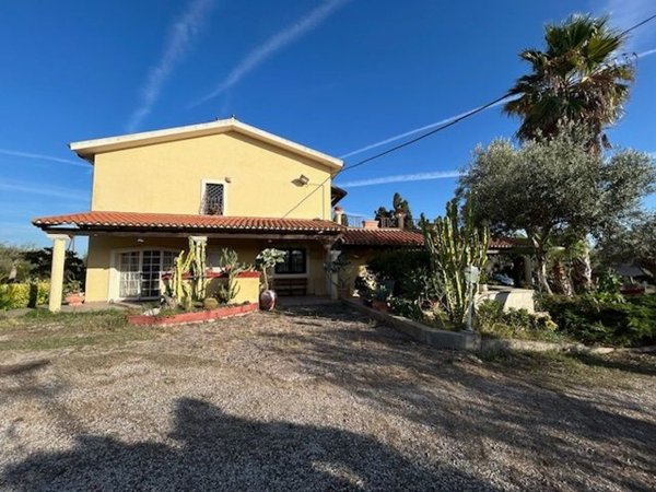 casa indipendente in vendita a Sassari in zona Li Punti