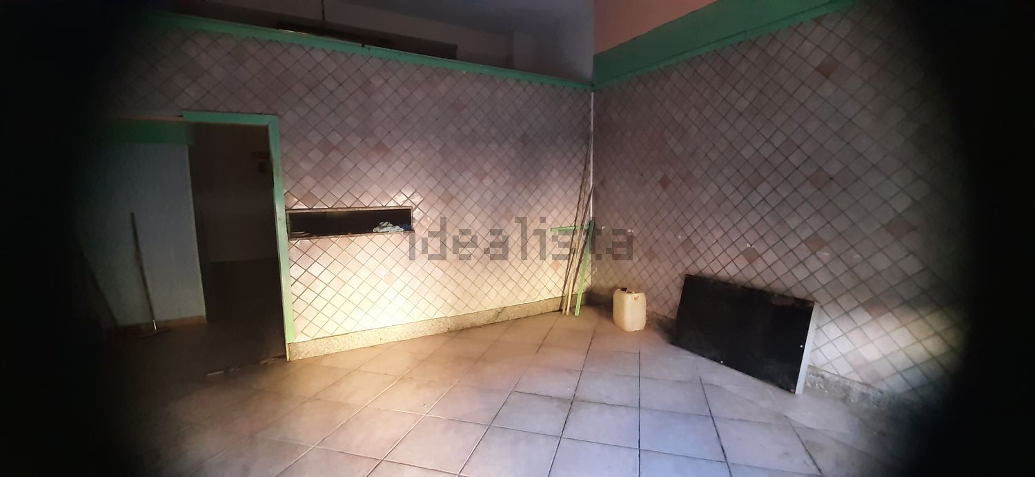 negozio in vendita a Sassari