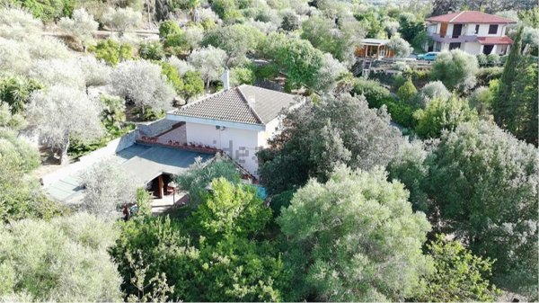 casa indipendente in vendita a Sassari in zona Caniga