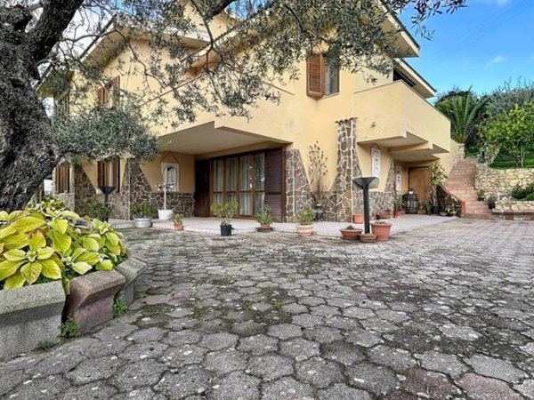 casa indipendente in vendita a Sassari in zona Monte Rosello