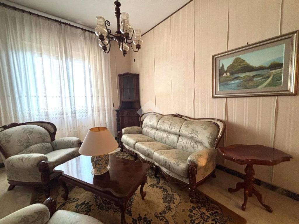 appartamento in vendita a Sassari in zona Centro Storico