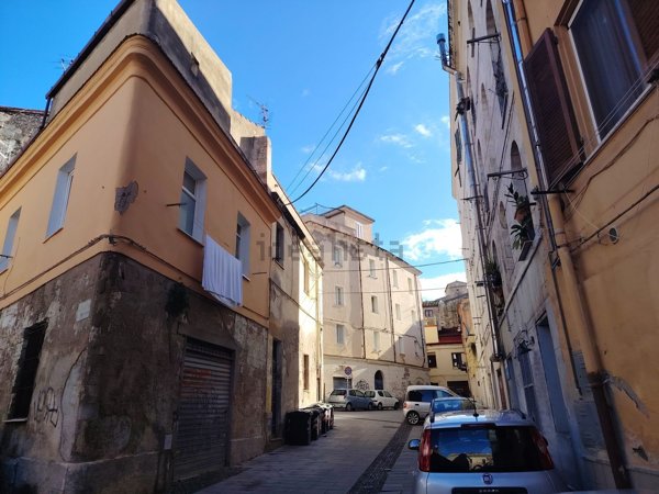 appartamento in vendita a Sassari in zona Centro Storico