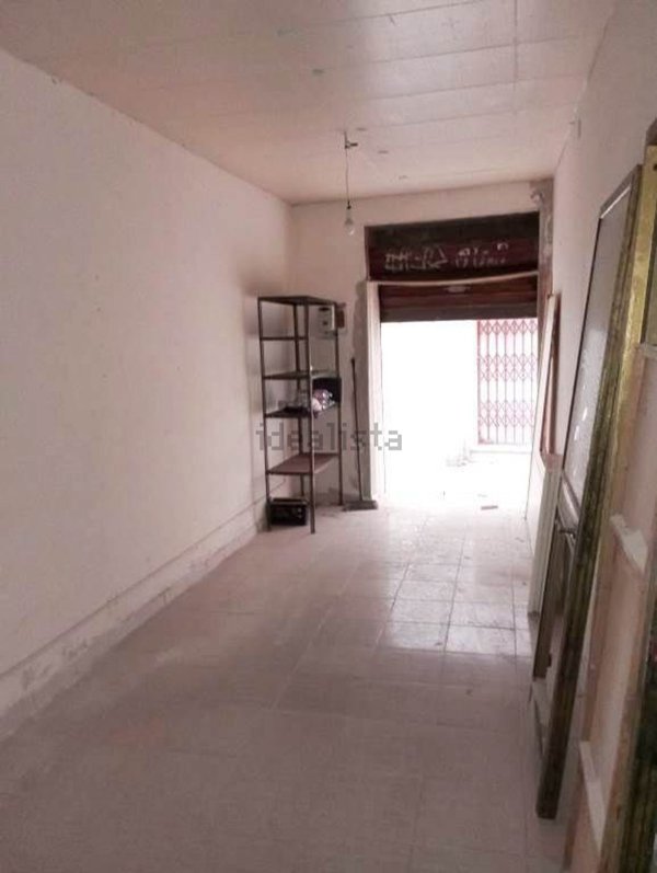 locale commerciale in vendita a Sassari in zona Centro Storico