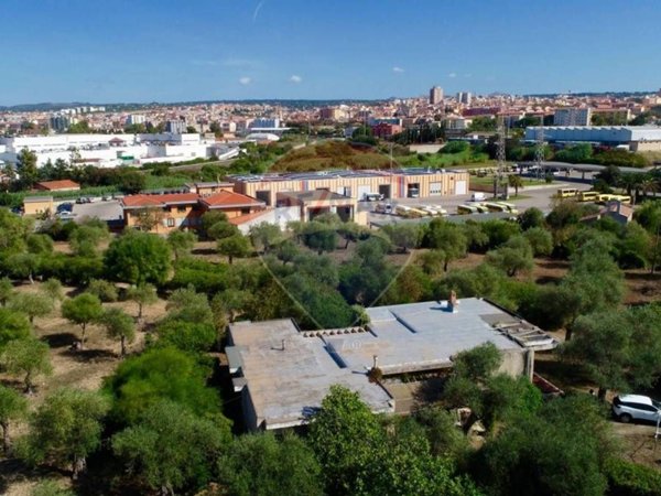 casa indipendente in vendita a Sassari in zona Caniga