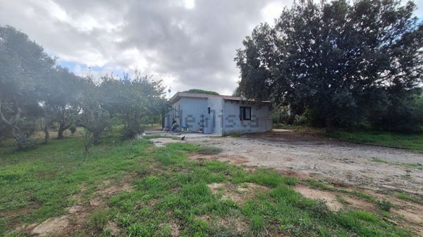 casa indipendente in vendita a Sassari in zona Latte Dolce