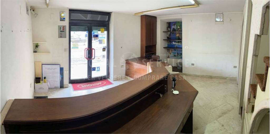 negozio in vendita a Sassari in zona Centro Storico